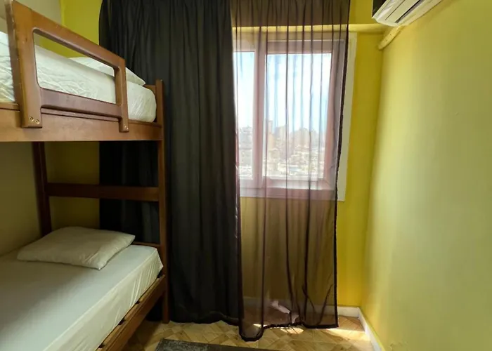 Downtown Sea View Suites